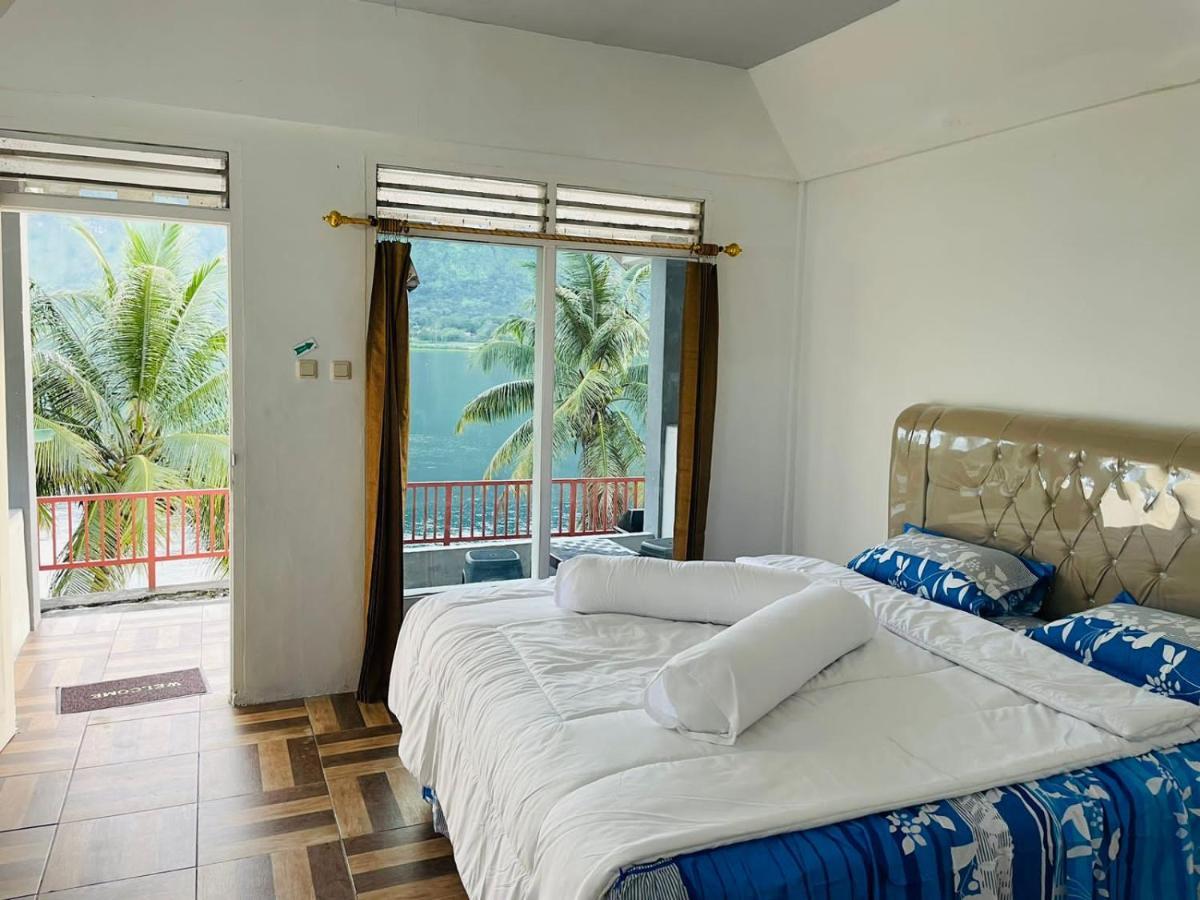 Vandu'S View Guest House & Restaurant Tuk Tuk Pokoj fotografie