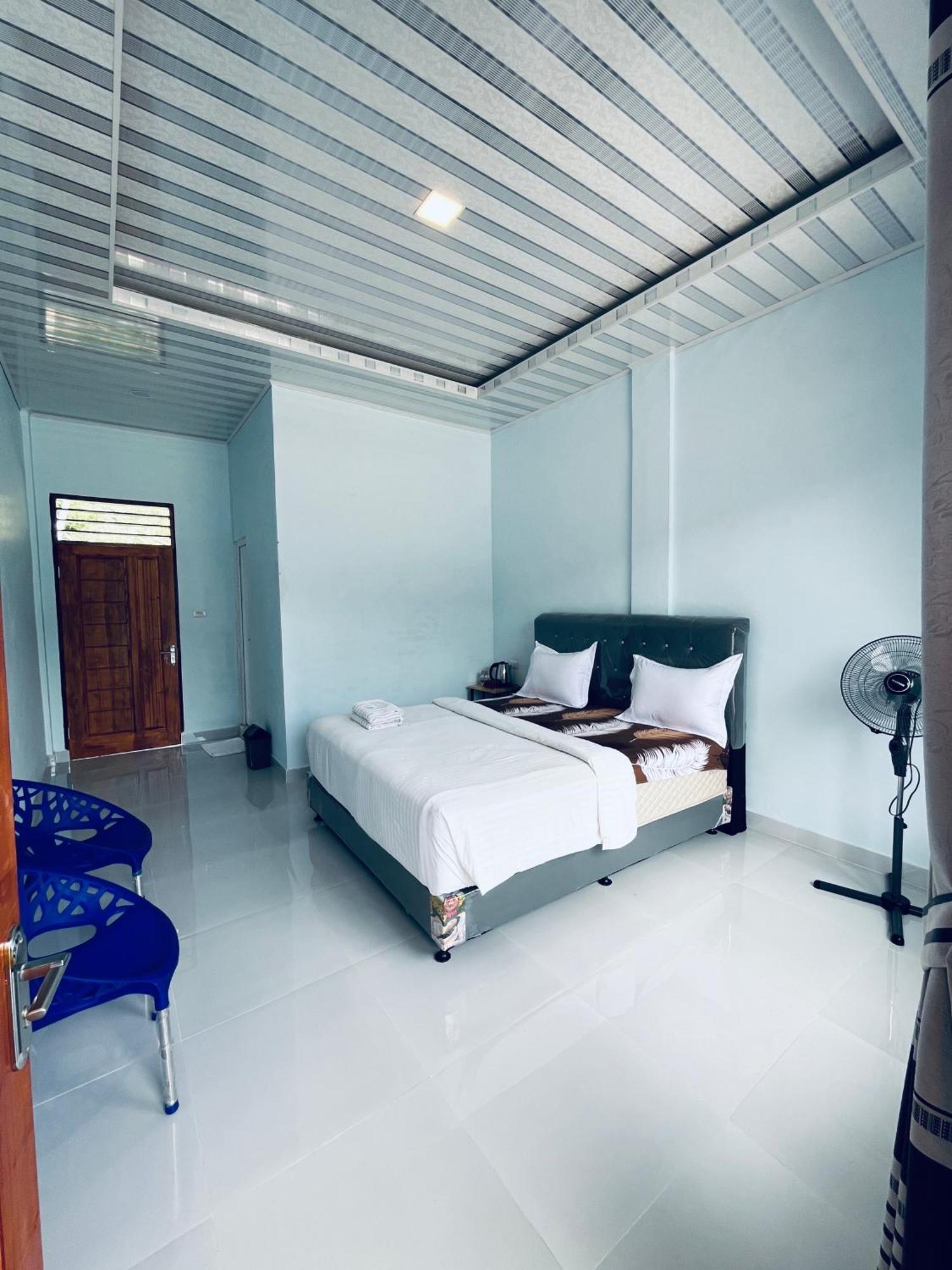 Vandu'S View Guest House & Restaurant Tuk Tuk Exteriér fotografie